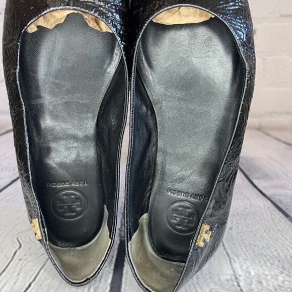 Tory Burch T travel classic black crinkle patent leather ballet flat, sz 6 - Picture 6 of 6